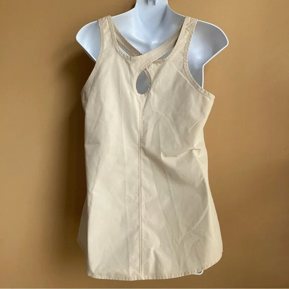 The North Face Sleeveless Blouse Size M NWOT - Picture 6 of 7
